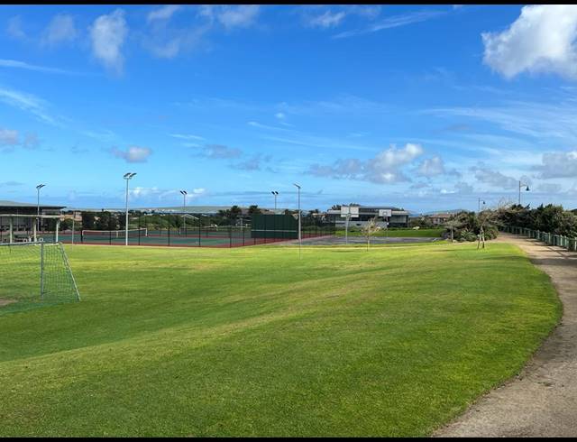782M² VACANT LAND FOR SALE IN LANGEBAAN COUNTRY ESTATE